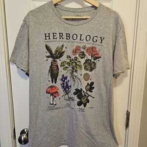 Warner Bros. Herbology Graphic Tee - Gray